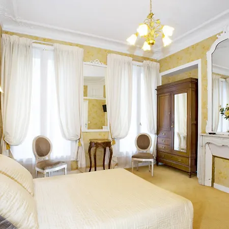 D'albion 3* Paříž